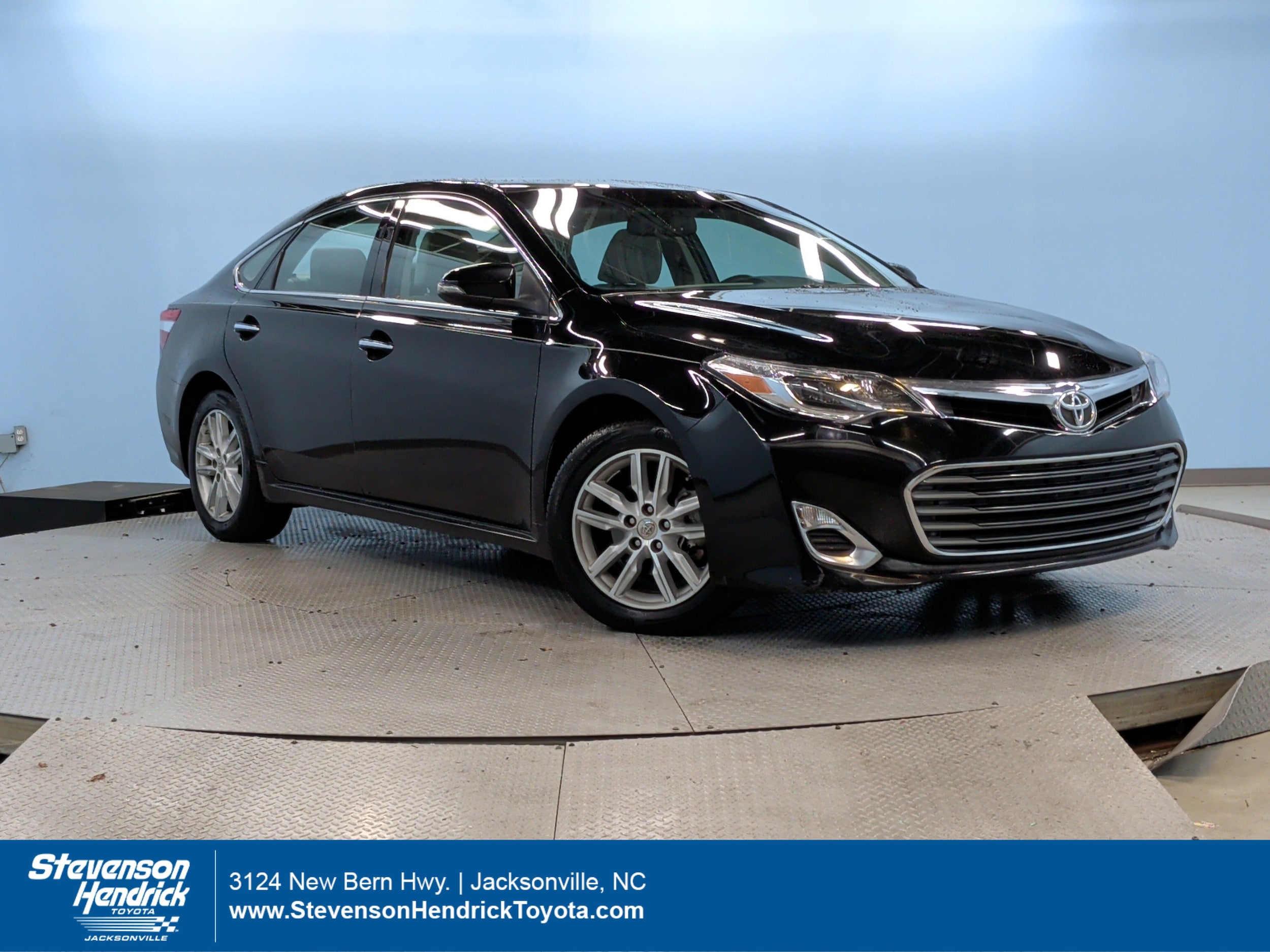 2014 Toyota Avalon Sedan 