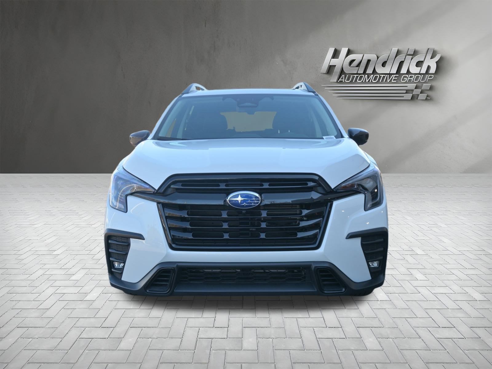 2025 Subaru Ascent Onyx Edition Touring photo 2