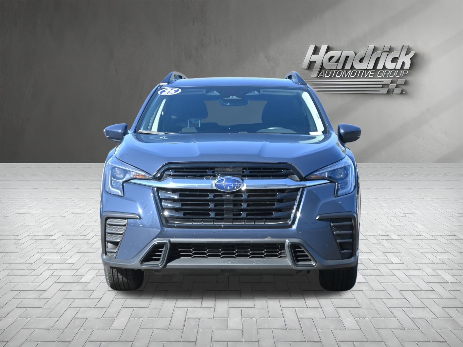2025 Subaru Ascent Premium photo 2