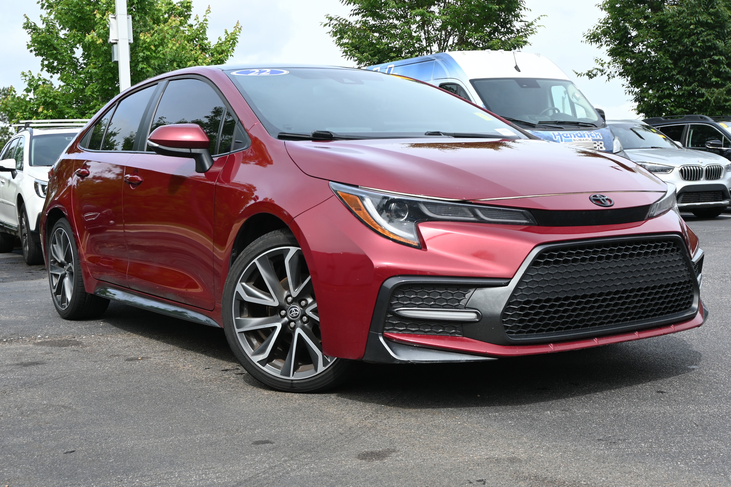 Used 2022 Toyota Corolla SE with VIN 5YFS4MCE3NP129004 for sale in Hoover, AL