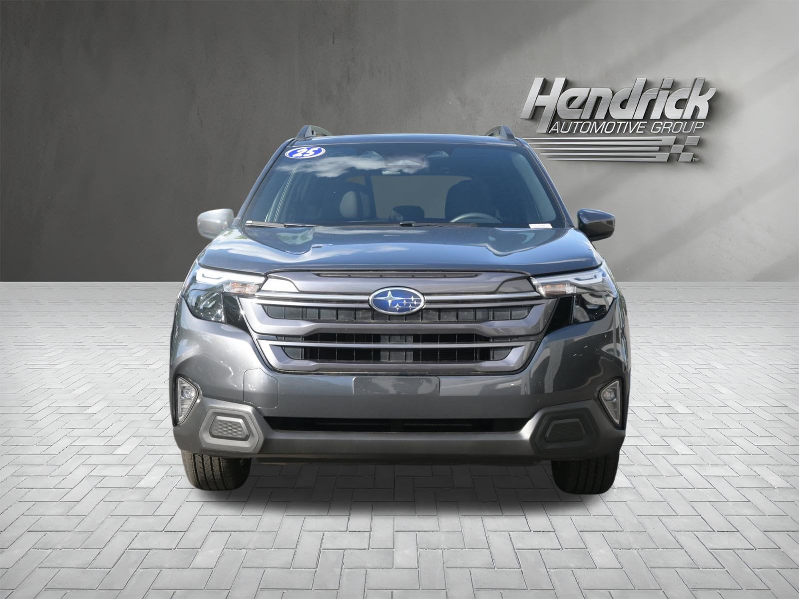 2025 Subaru Forester Premium photo 2