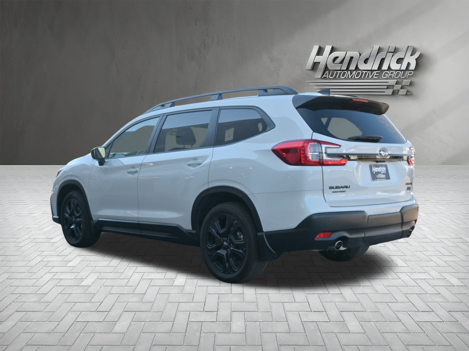 2025 Subaru Ascent Onyx Edition Touring photo 6