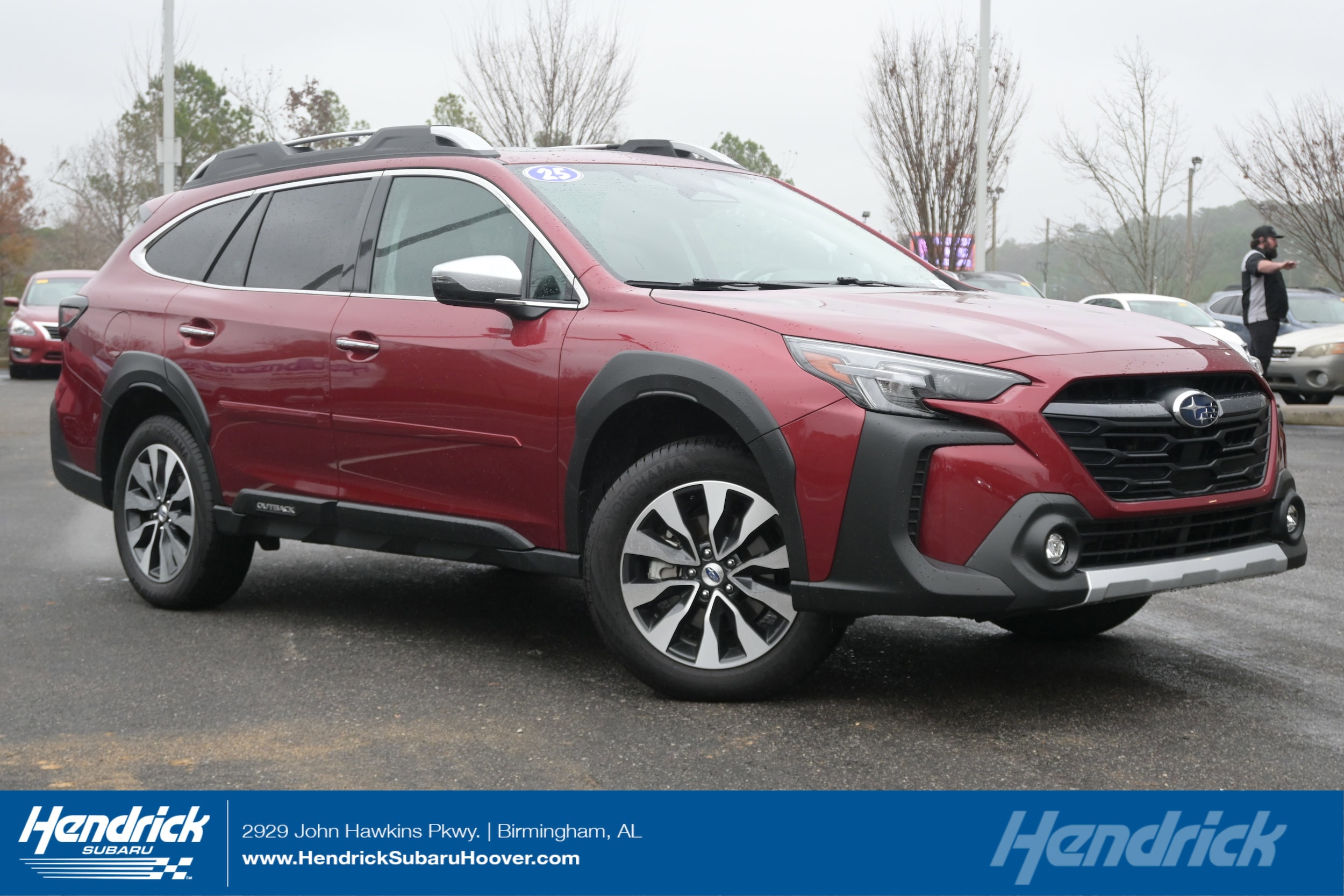 2025 Subaru Outback Touring's photo