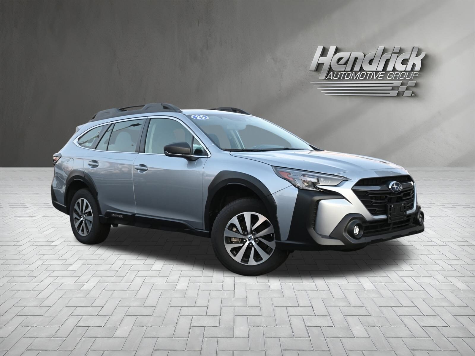 2025 Subaru Outback 2.5i photo 2