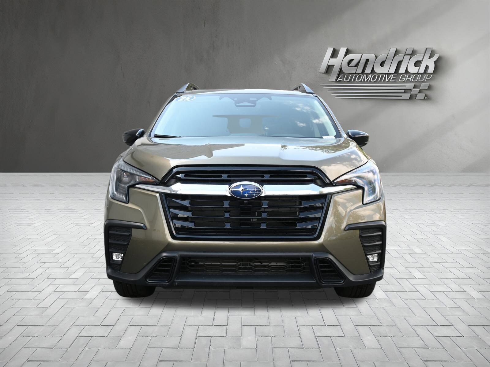 2025 Subaru Ascent Limited photo 2