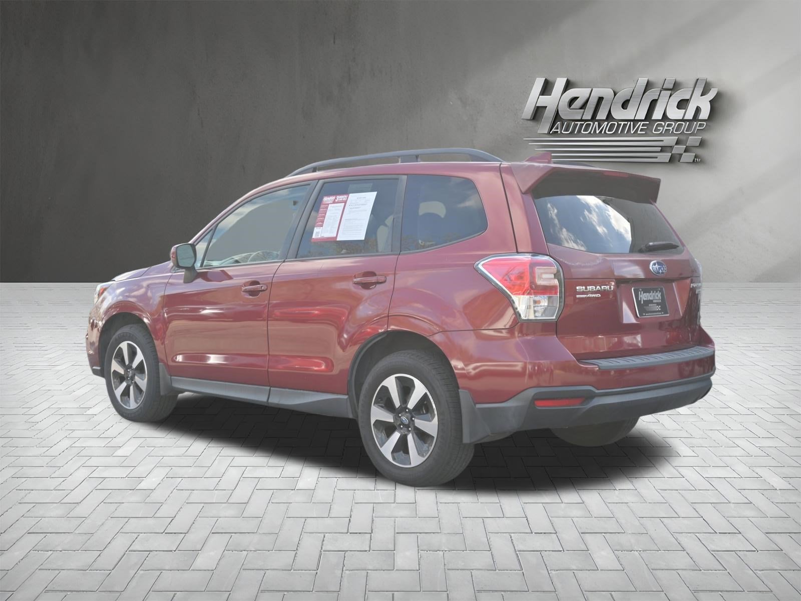 2017 Subaru Forester Premium photo 6