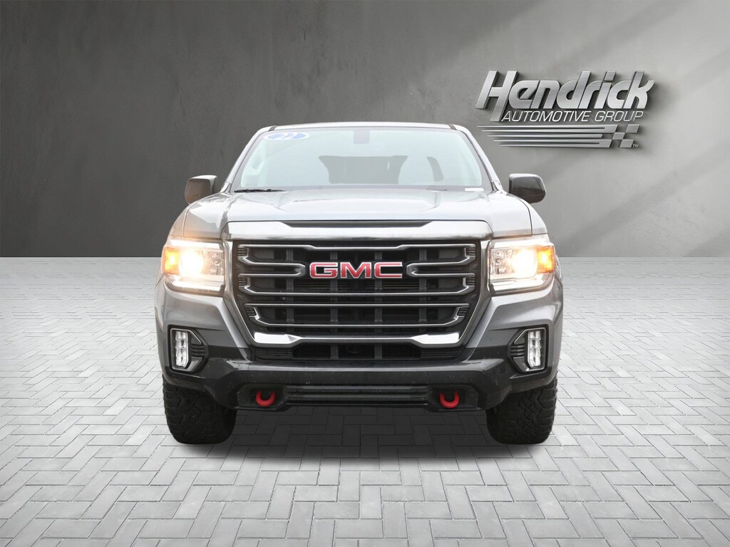 Used 2022 GMC Canyon 4WD AT4 w/Leather Pickup