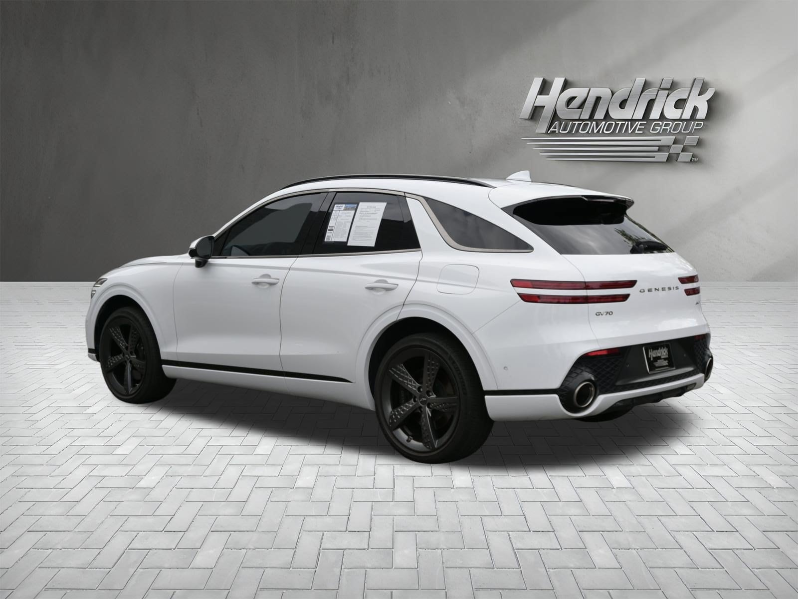 2023 Genesis GV70 2.5T