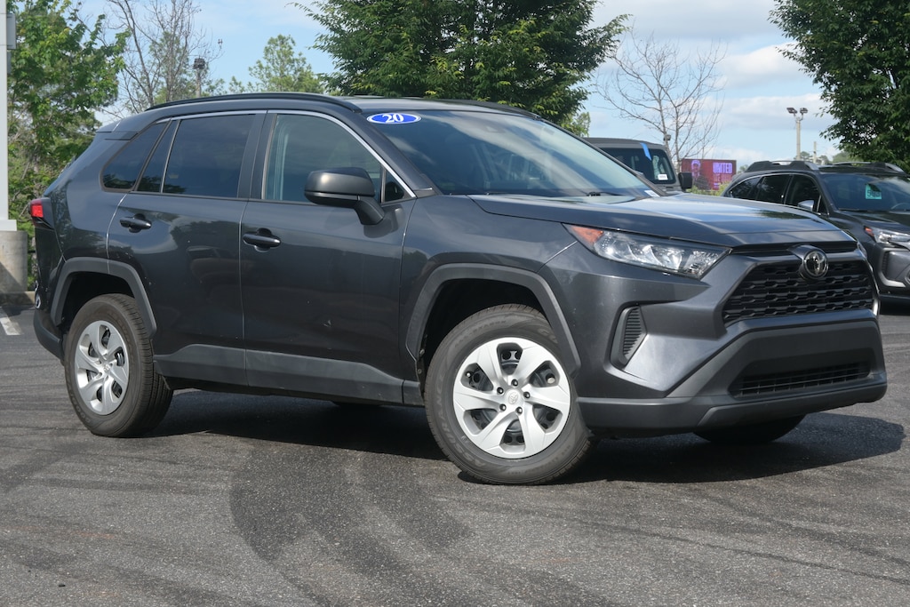 Used 2020 Toyota RAV4 LE SUV
