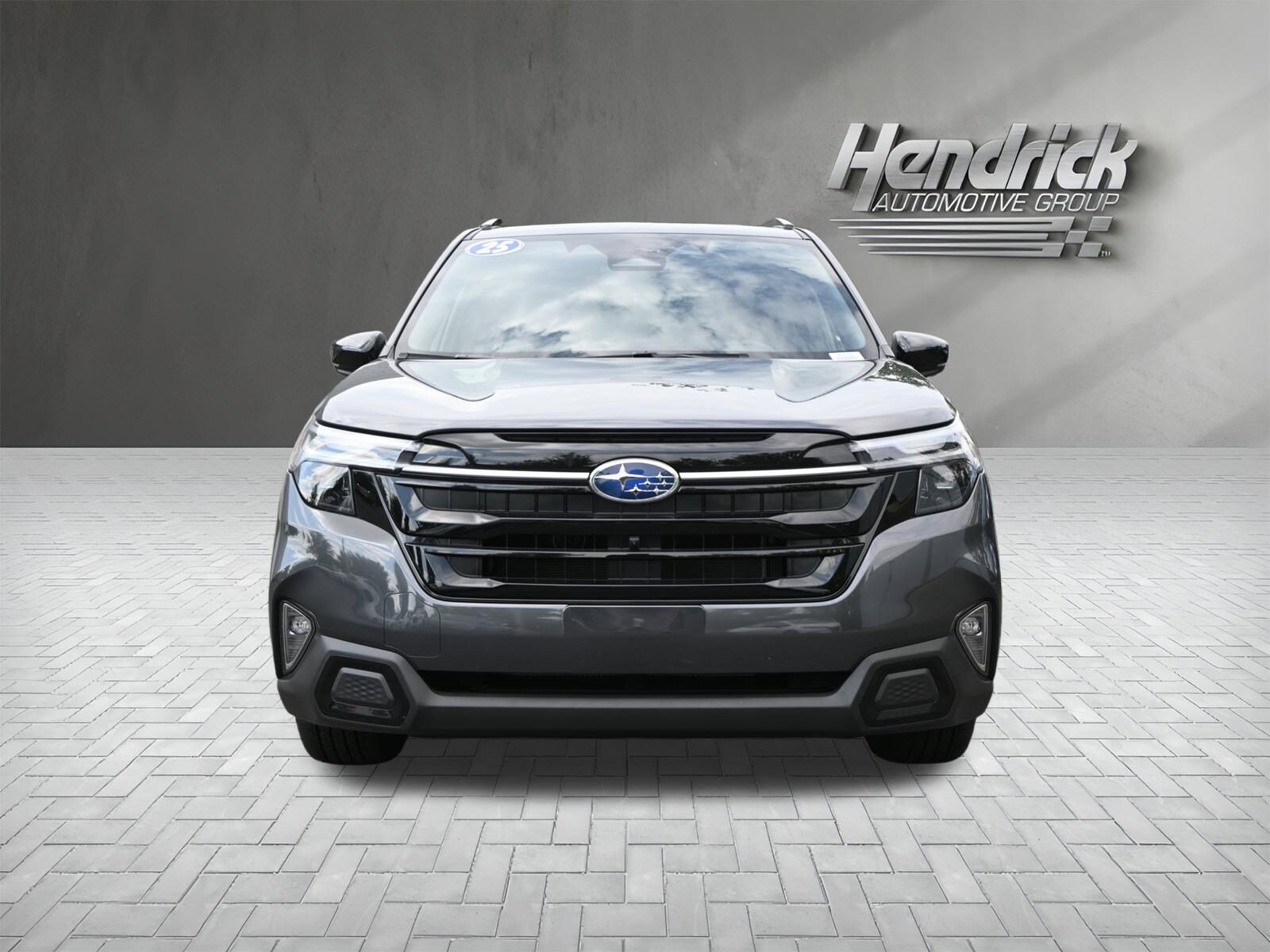 2025 Subaru Forester Touring photo 3