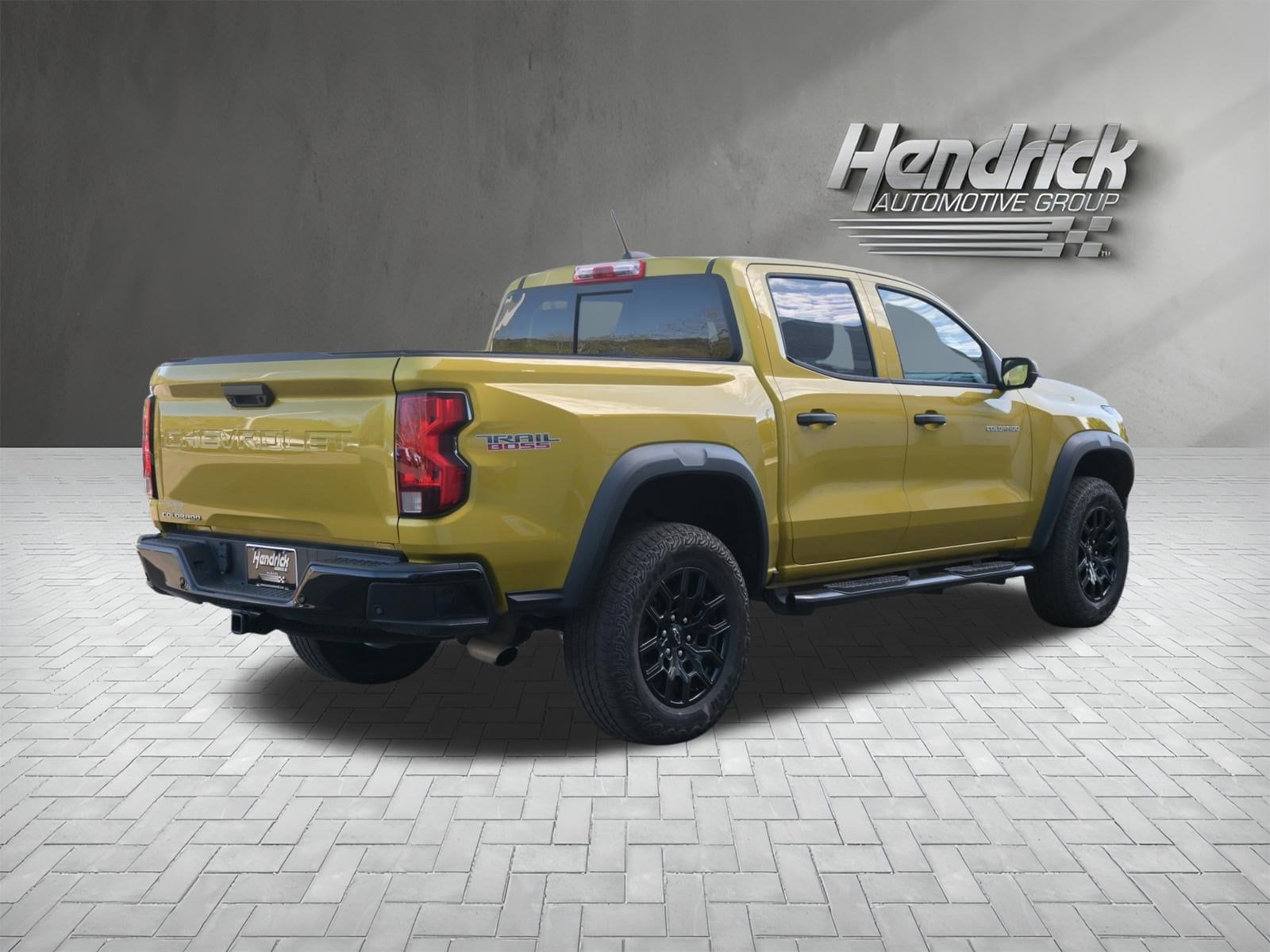 2023 Chevrolet Colorado 4WD Trail Boss photo 3