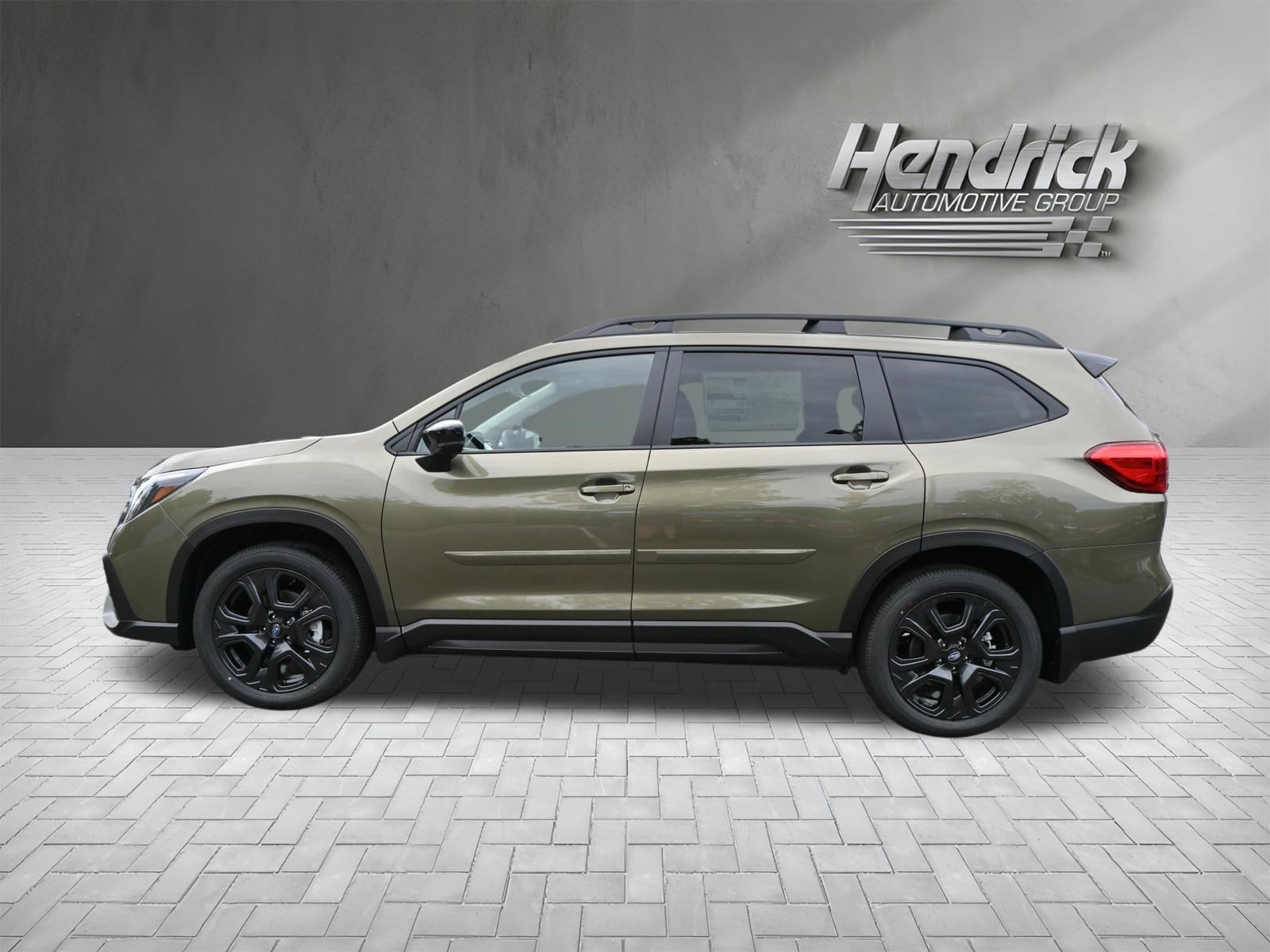 2025 Subaru Ascent Onyx Edition Touring photo 5