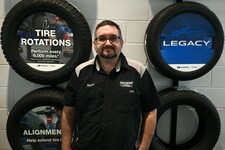 Staff member Wayne Green from ID_2e6fe58f672e