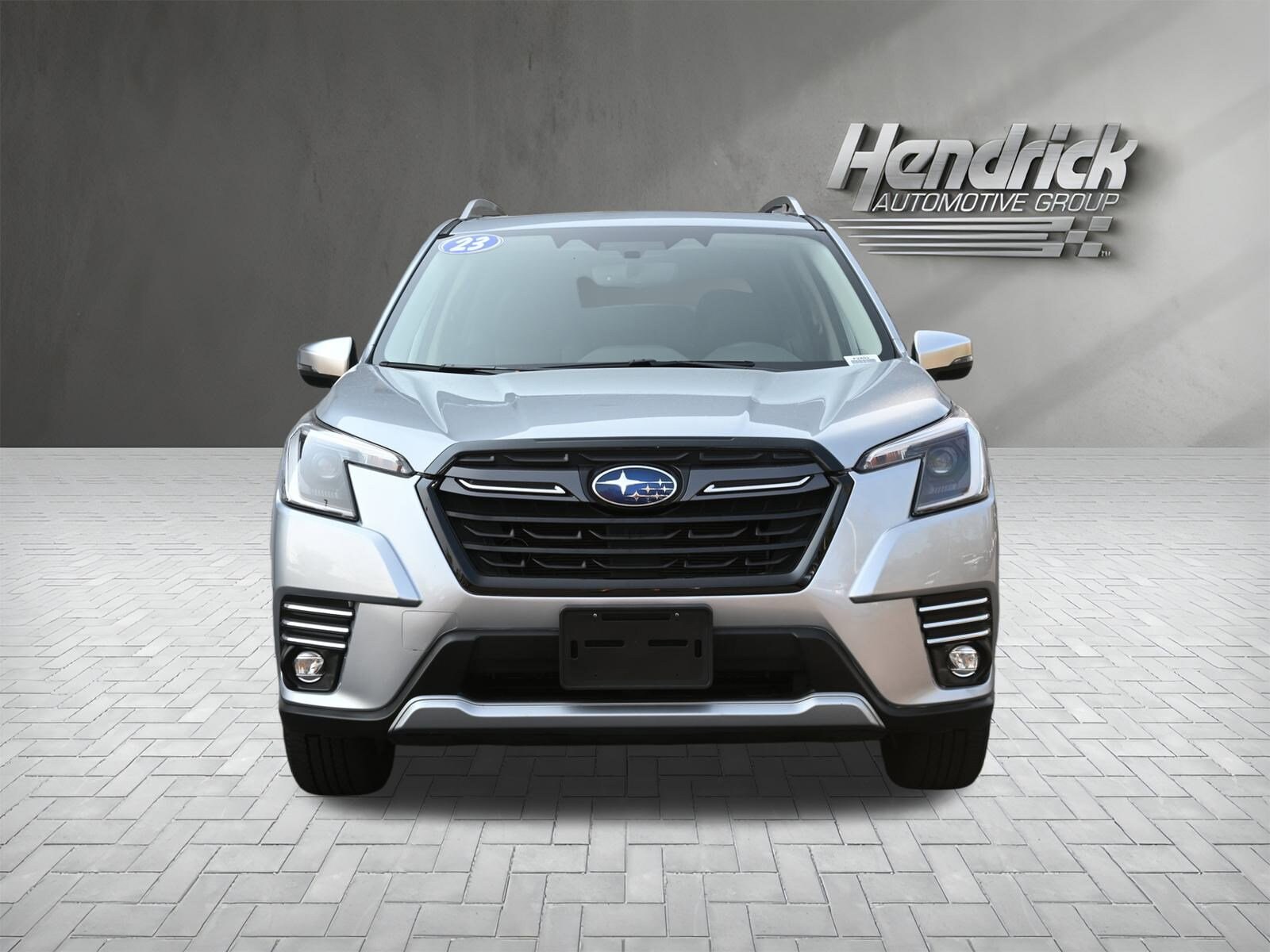 2023 Subaru Forester Touring photo 2
