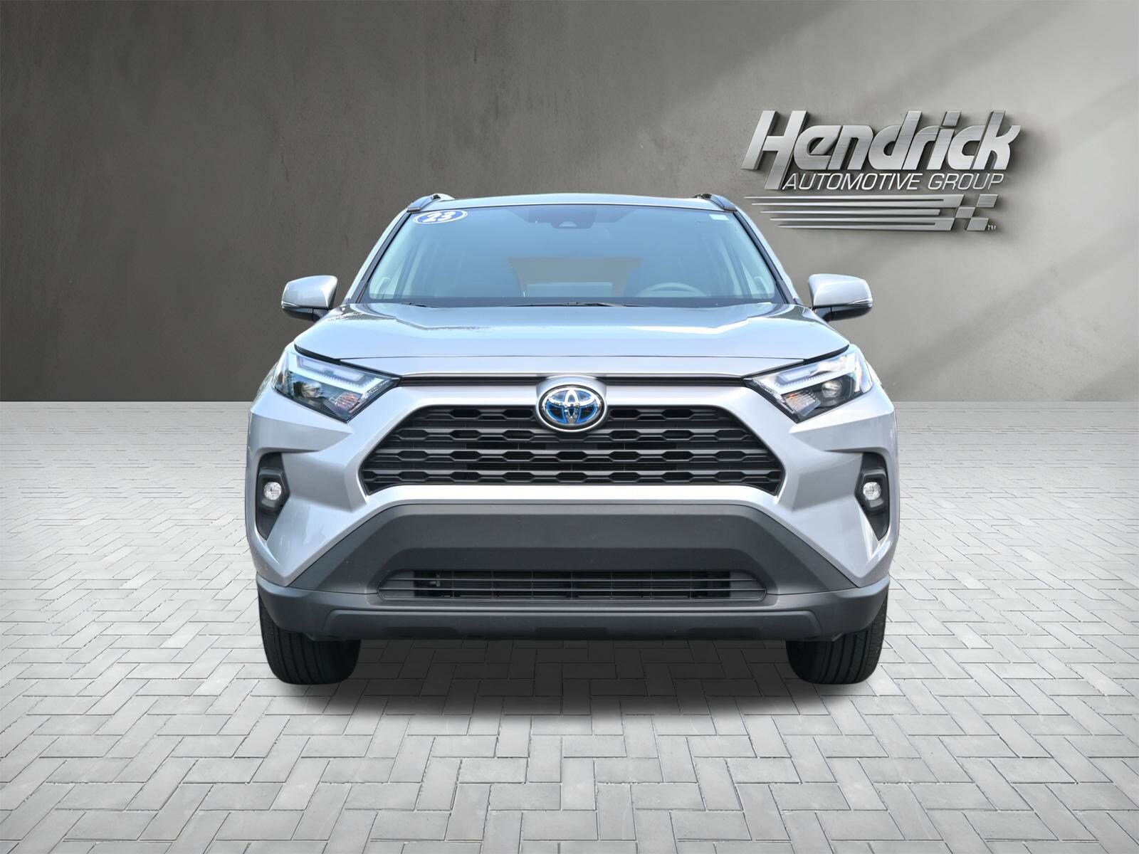 2023 Toyota RAV4 Hybrid XLE Premium photo 2