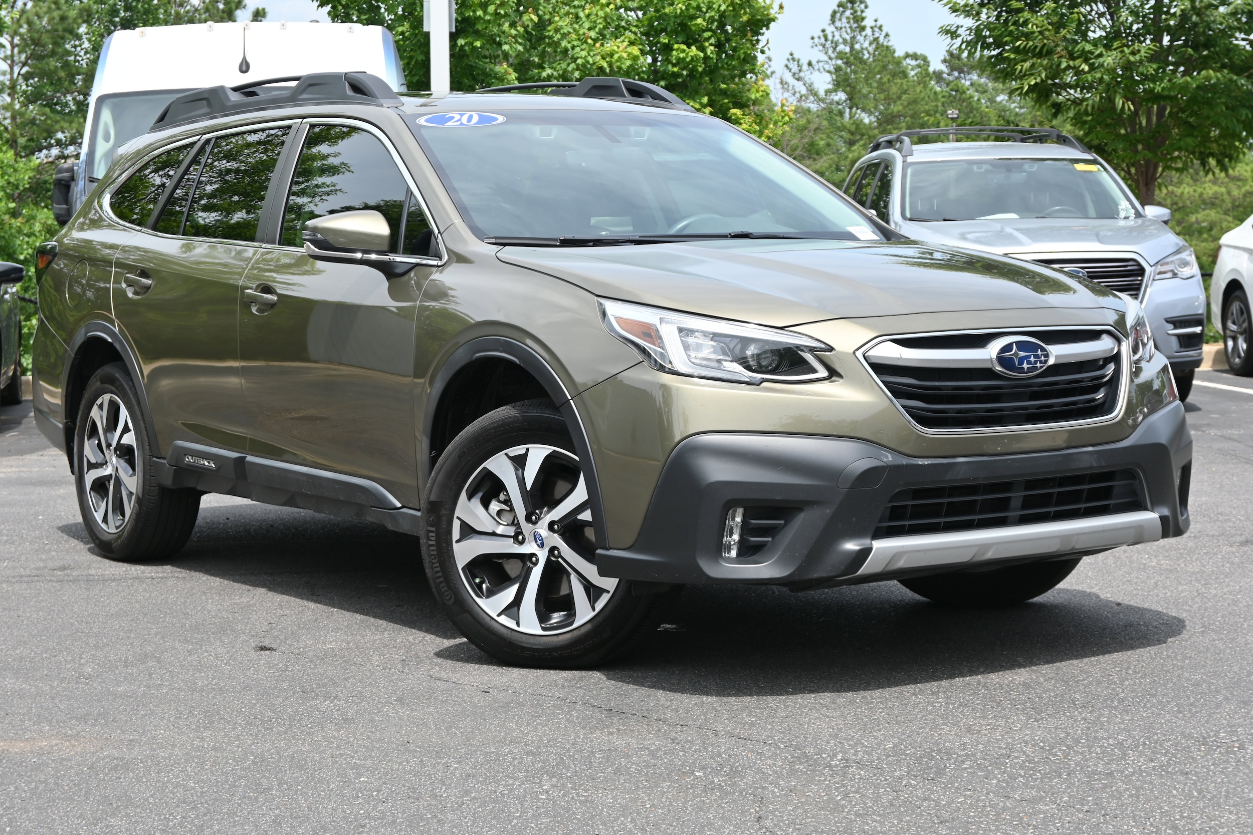 Used 2020 Subaru Outback Limited with VIN 4S4BTANC3L3160882 for sale in Hoover, AL
