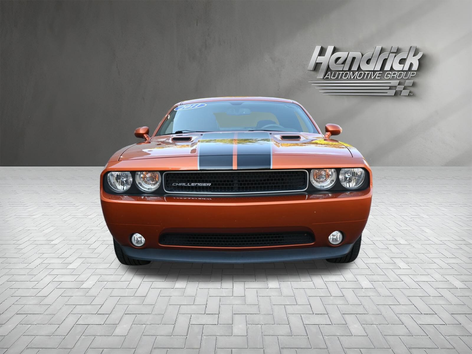 2011 Dodge Challenger photo 3