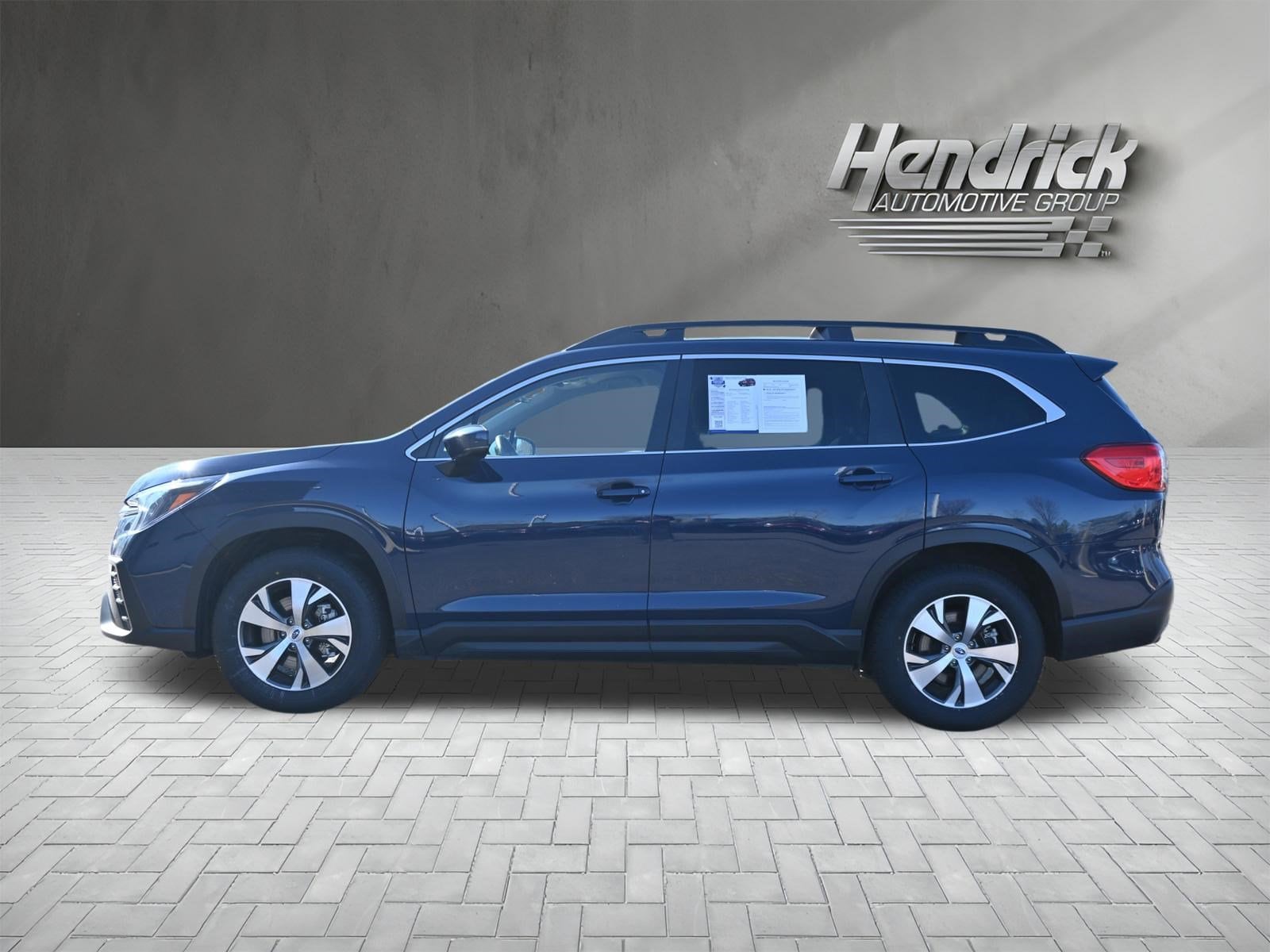 2025 Subaru Ascent Premium photo 5