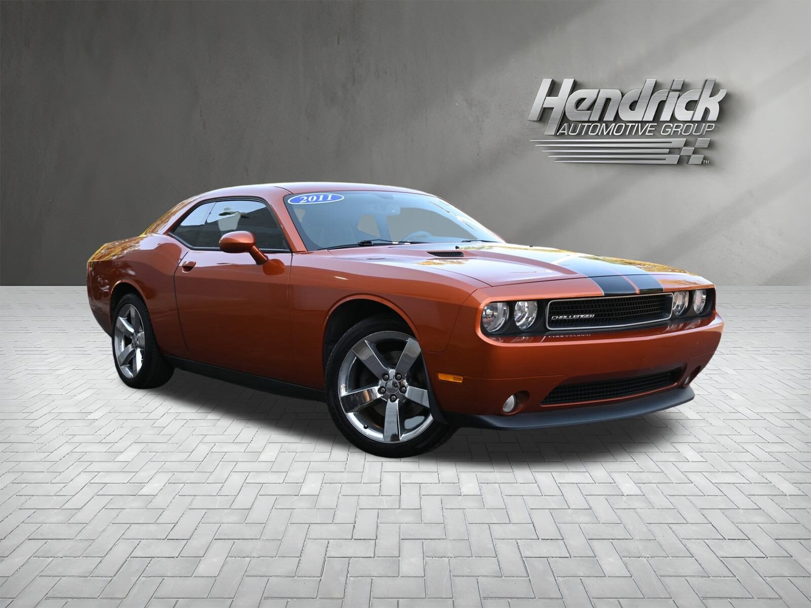 2011 Dodge Challenger photo 2
