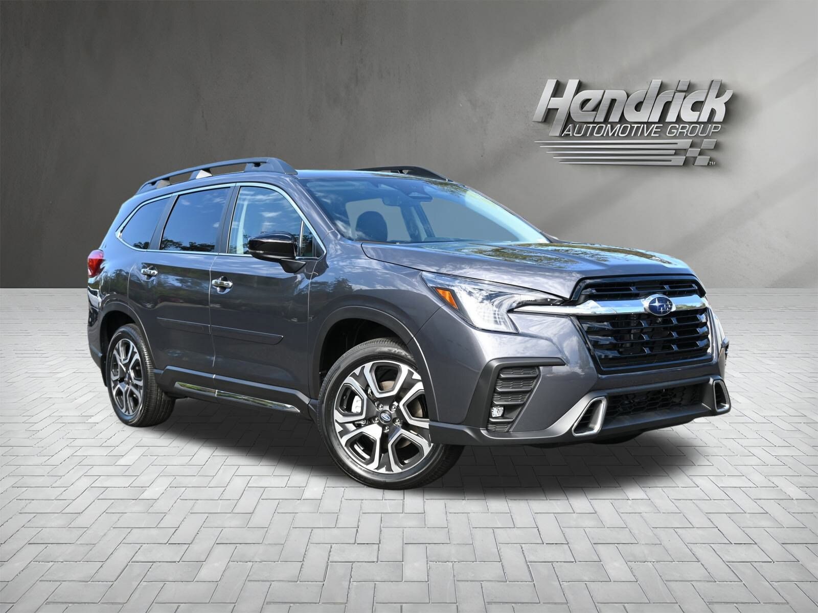 2025 Subaru Ascent Touring photo 2