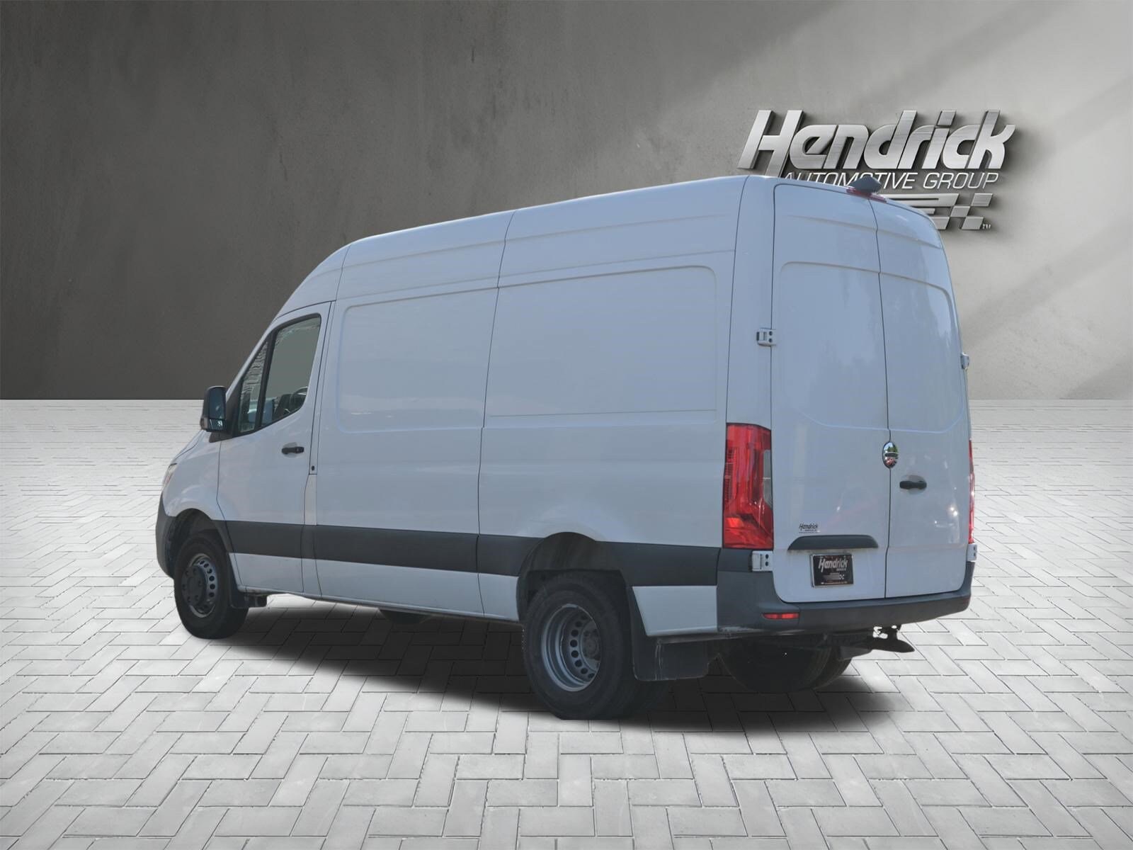 2019 Freightliner Sprinter Cargo Van photo 6