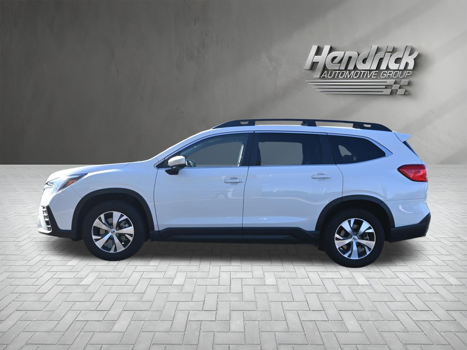 2025 Subaru Ascent Premium photo 5