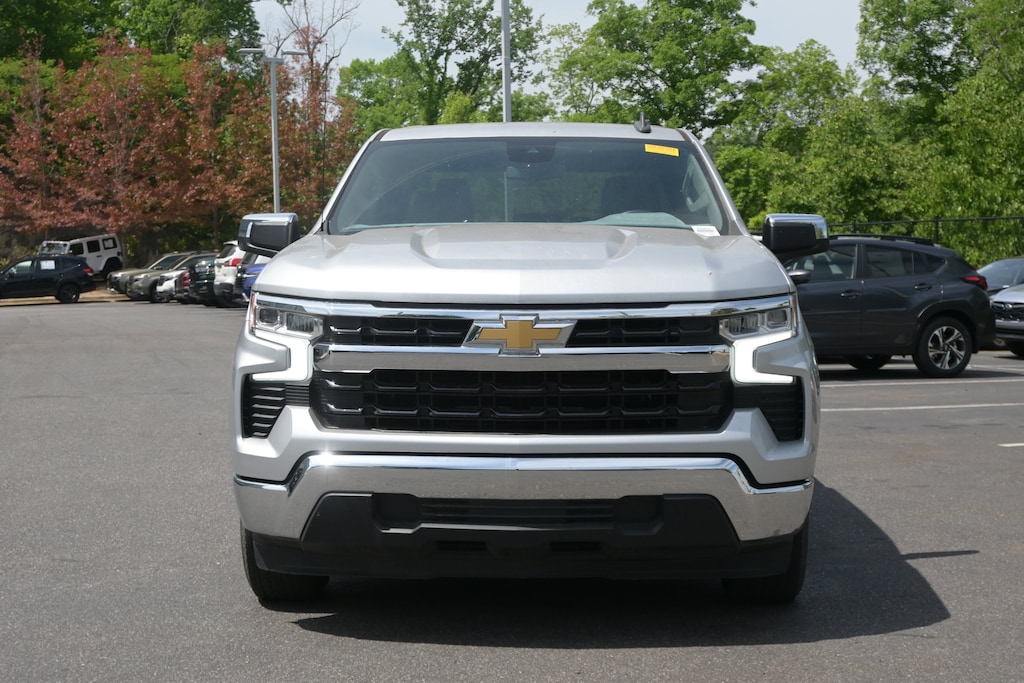 Used 2022 Chevrolet Silverado 1500 LT Pickup