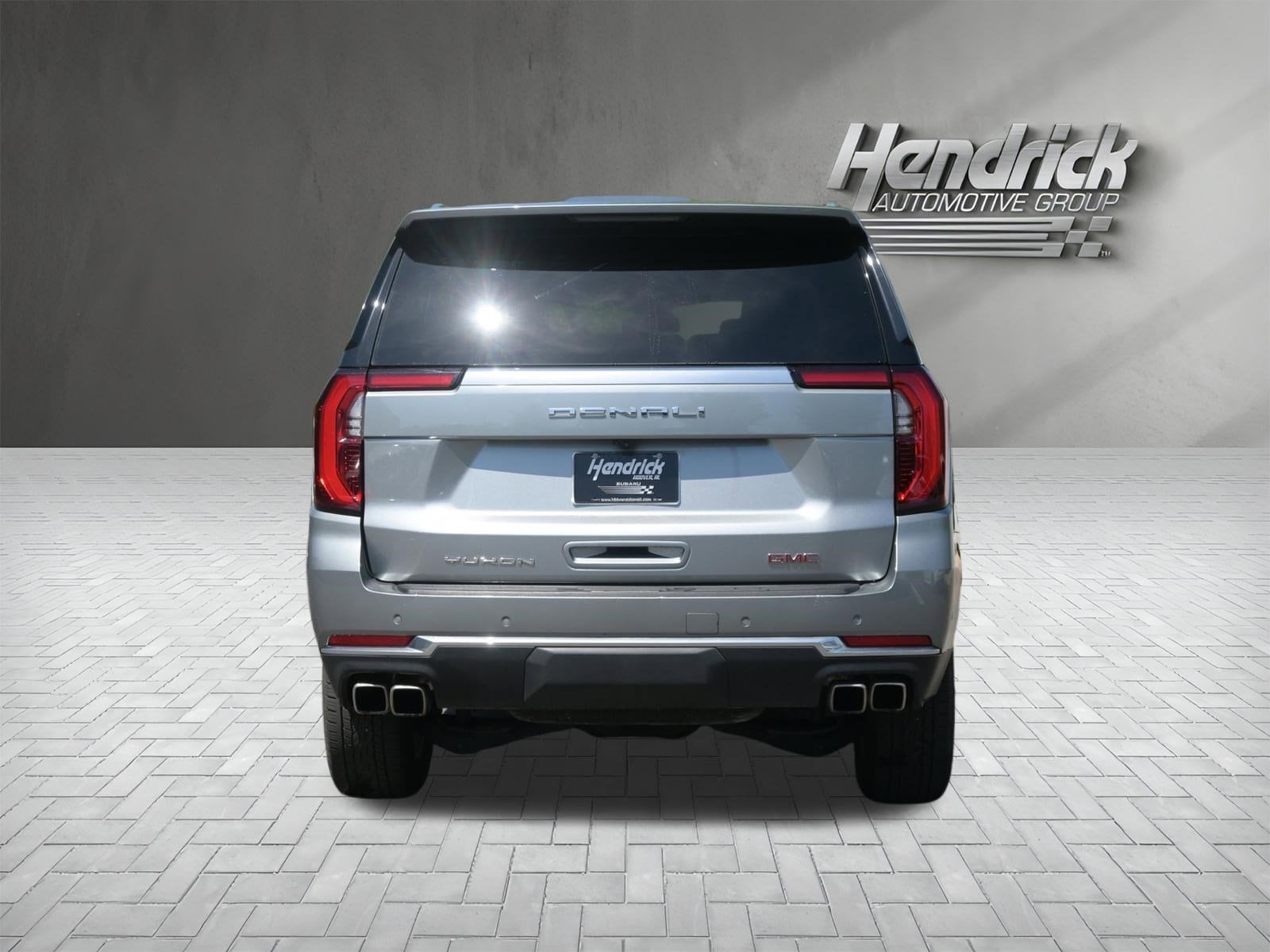 2025 GMC Yukon Denali photo 6