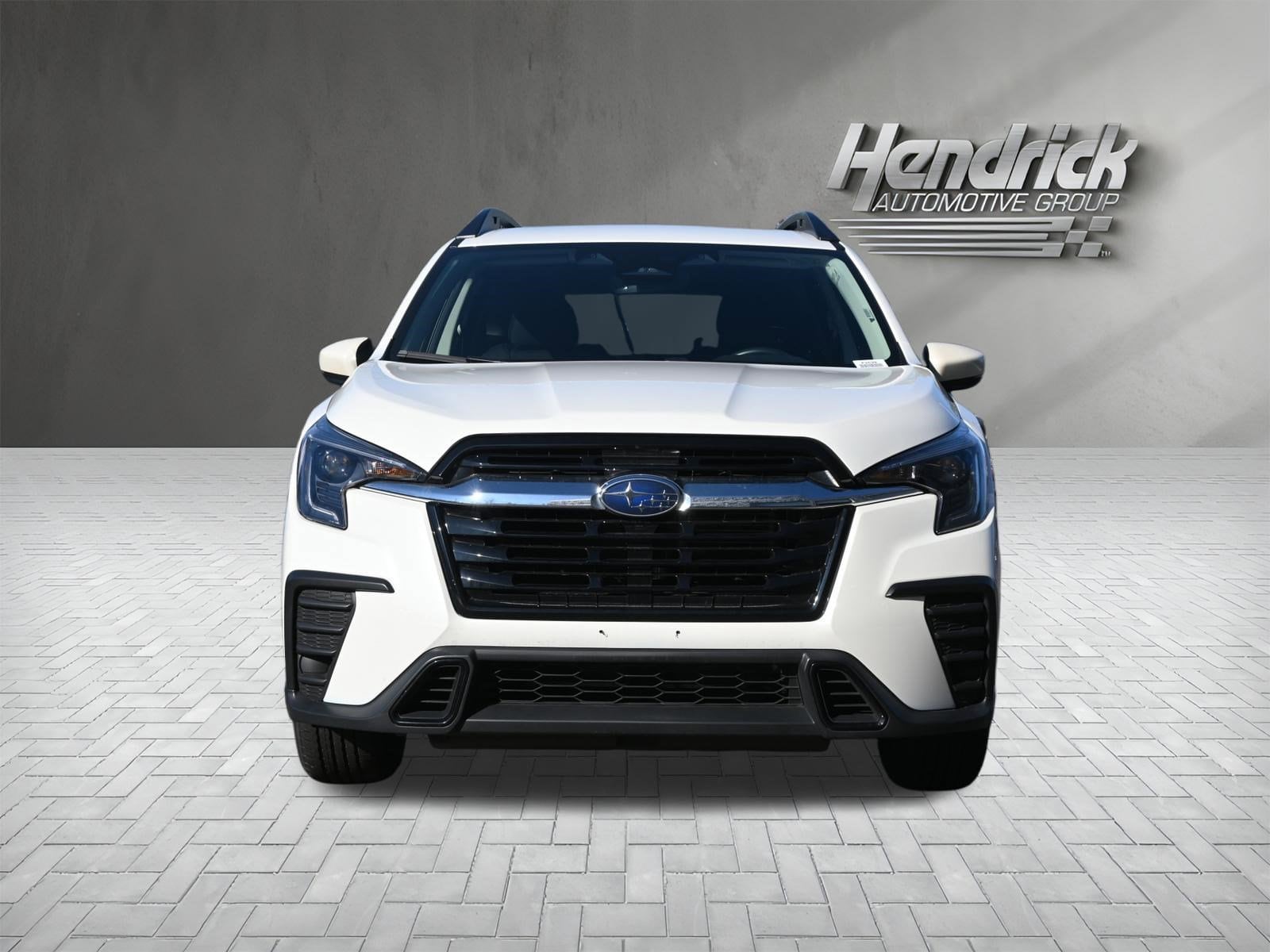 2025 Subaru Ascent Premium photo 2