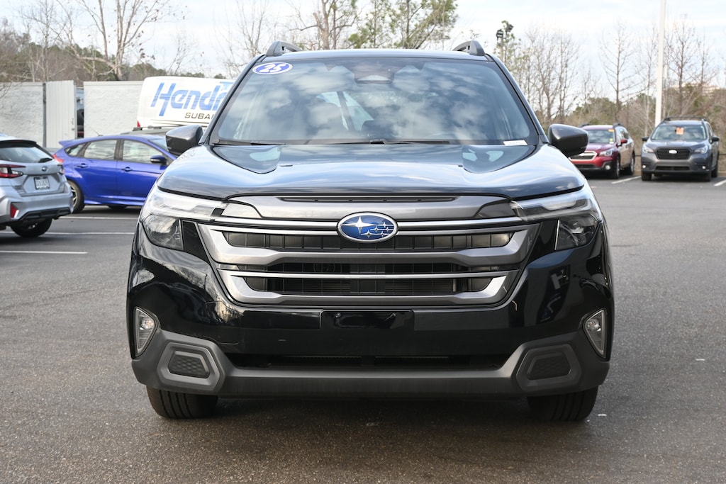 Used 2025 Subaru Forester Limited SUV
