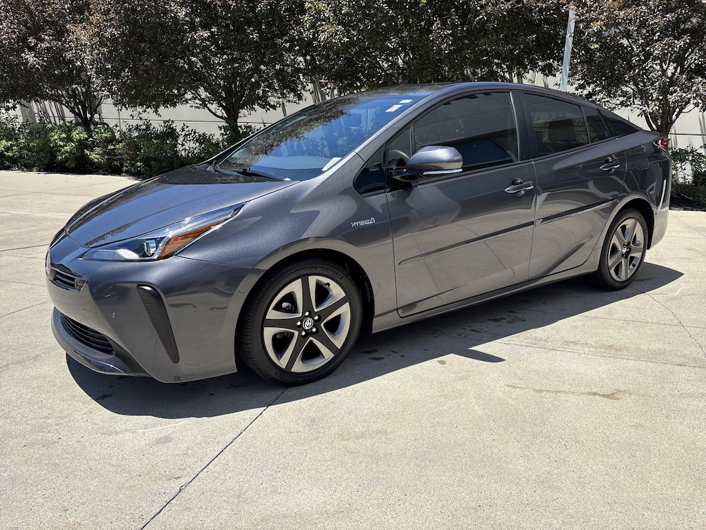 Used 2019 Toyota Prius XLE Hatchback