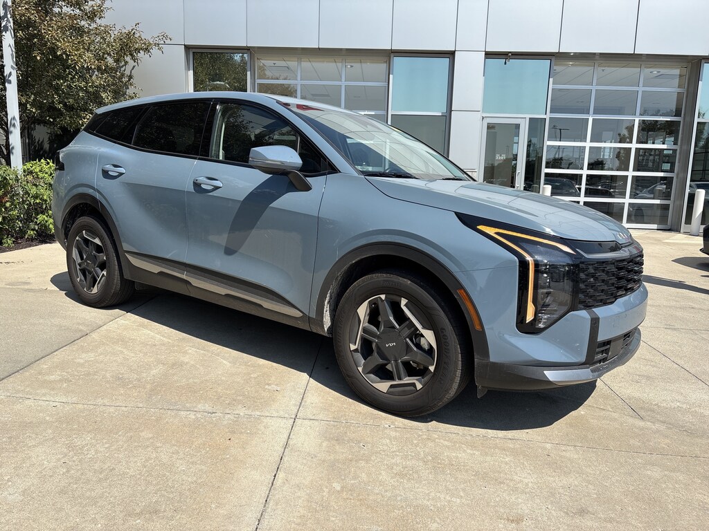 Used 2026 Kia Sportage Hybrid S SUV
