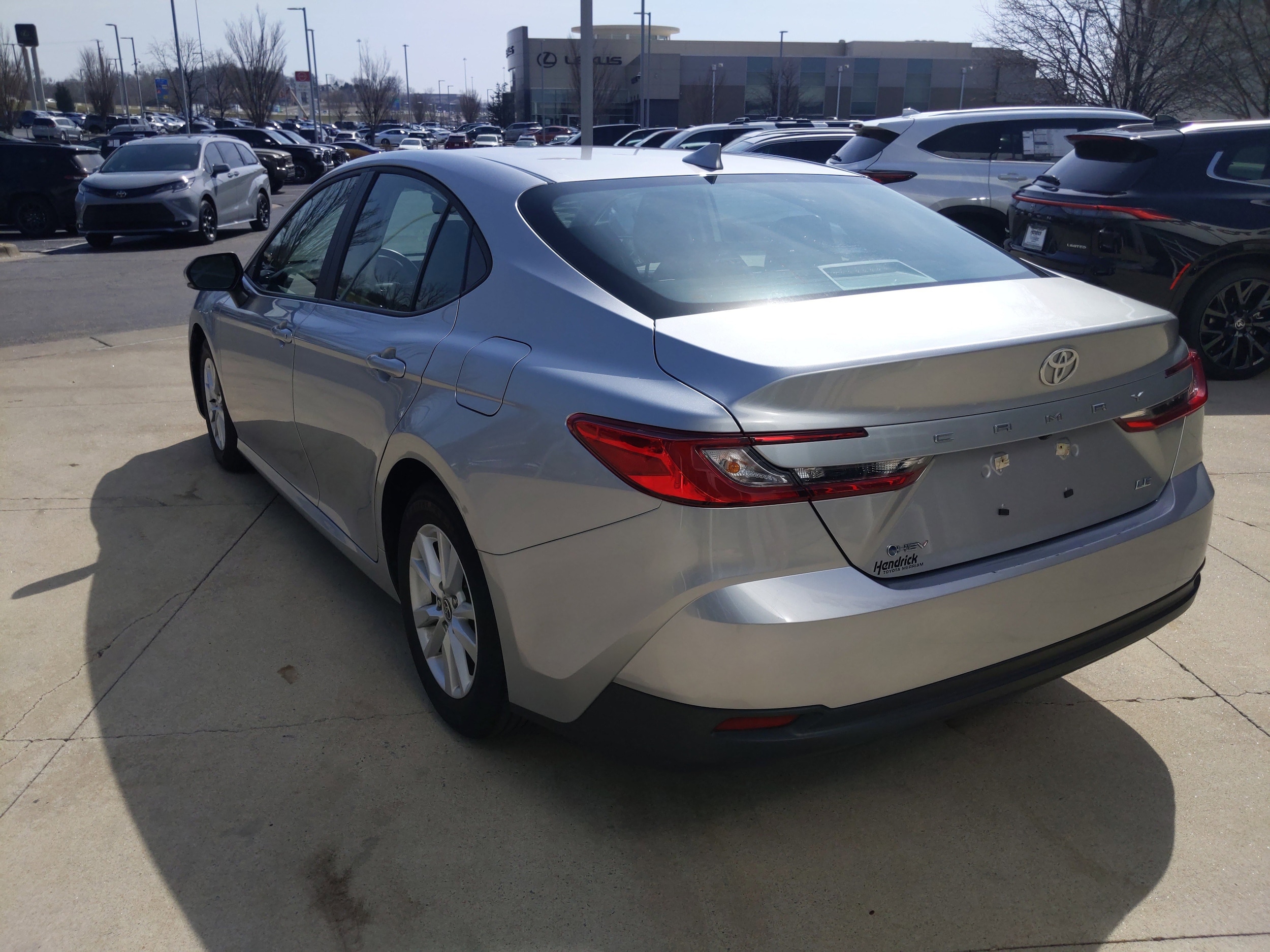 2025 Toyota Camry LE photo 6