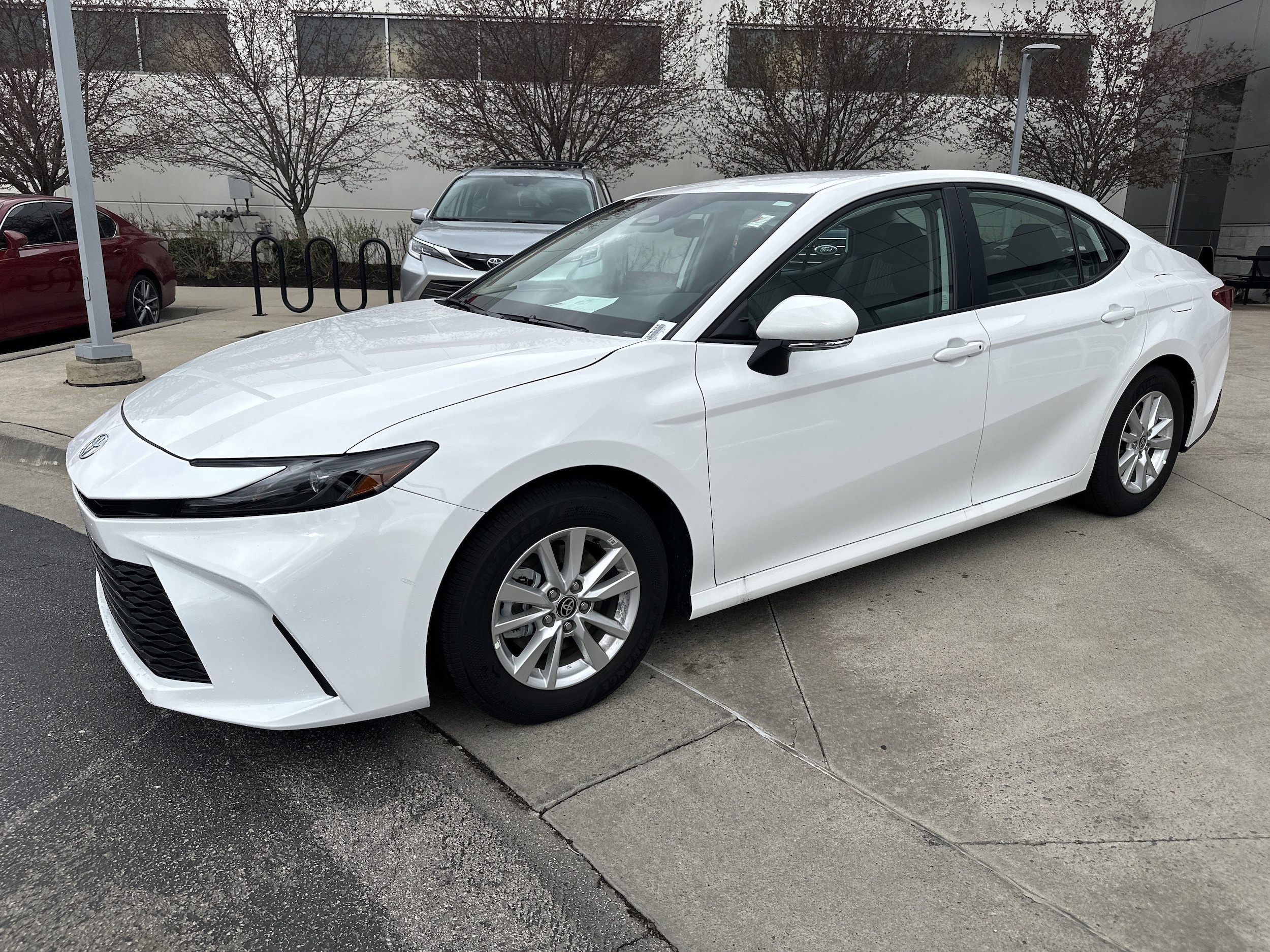 2026 Toyota Camry LE photo 2