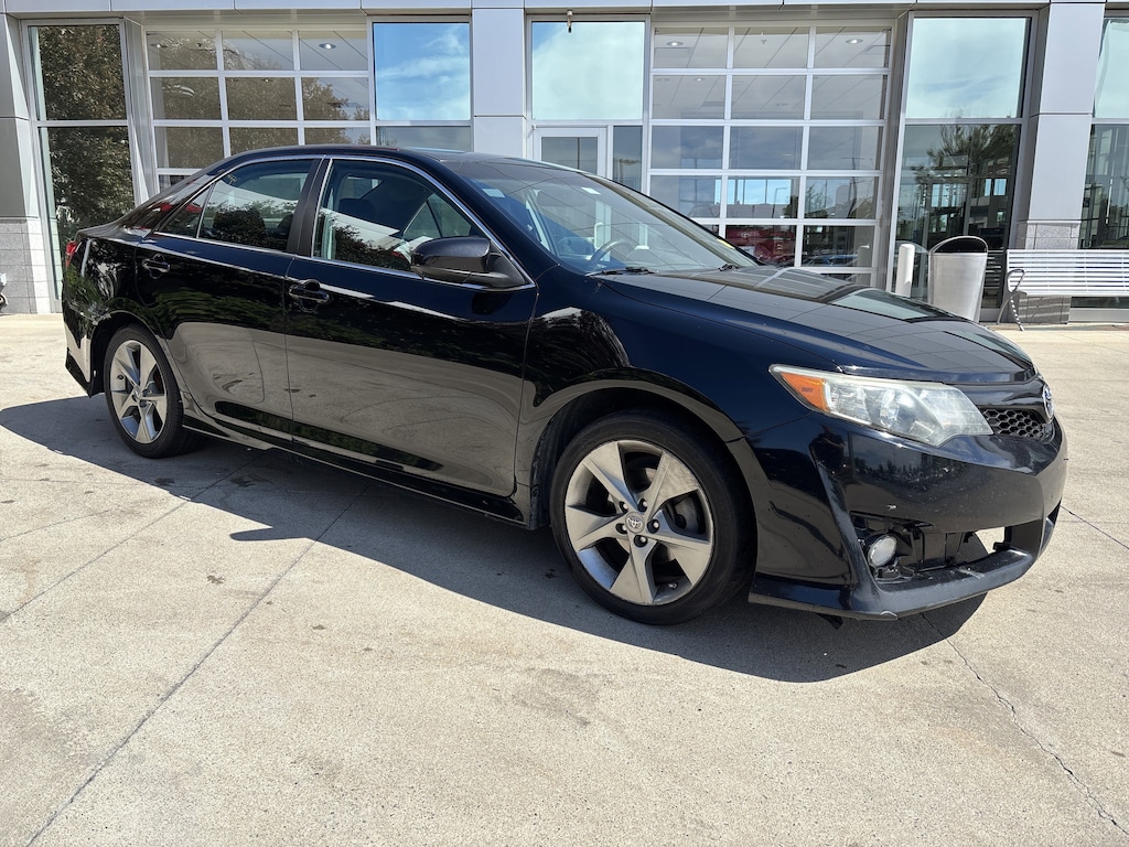 Used 2014 Toyota Camry SE Sport Sedan