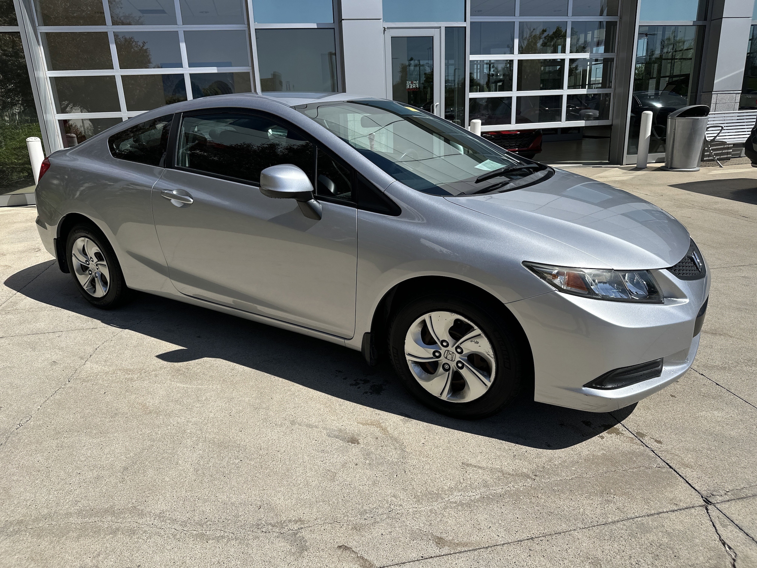 2013 Honda Civic LX photo 2