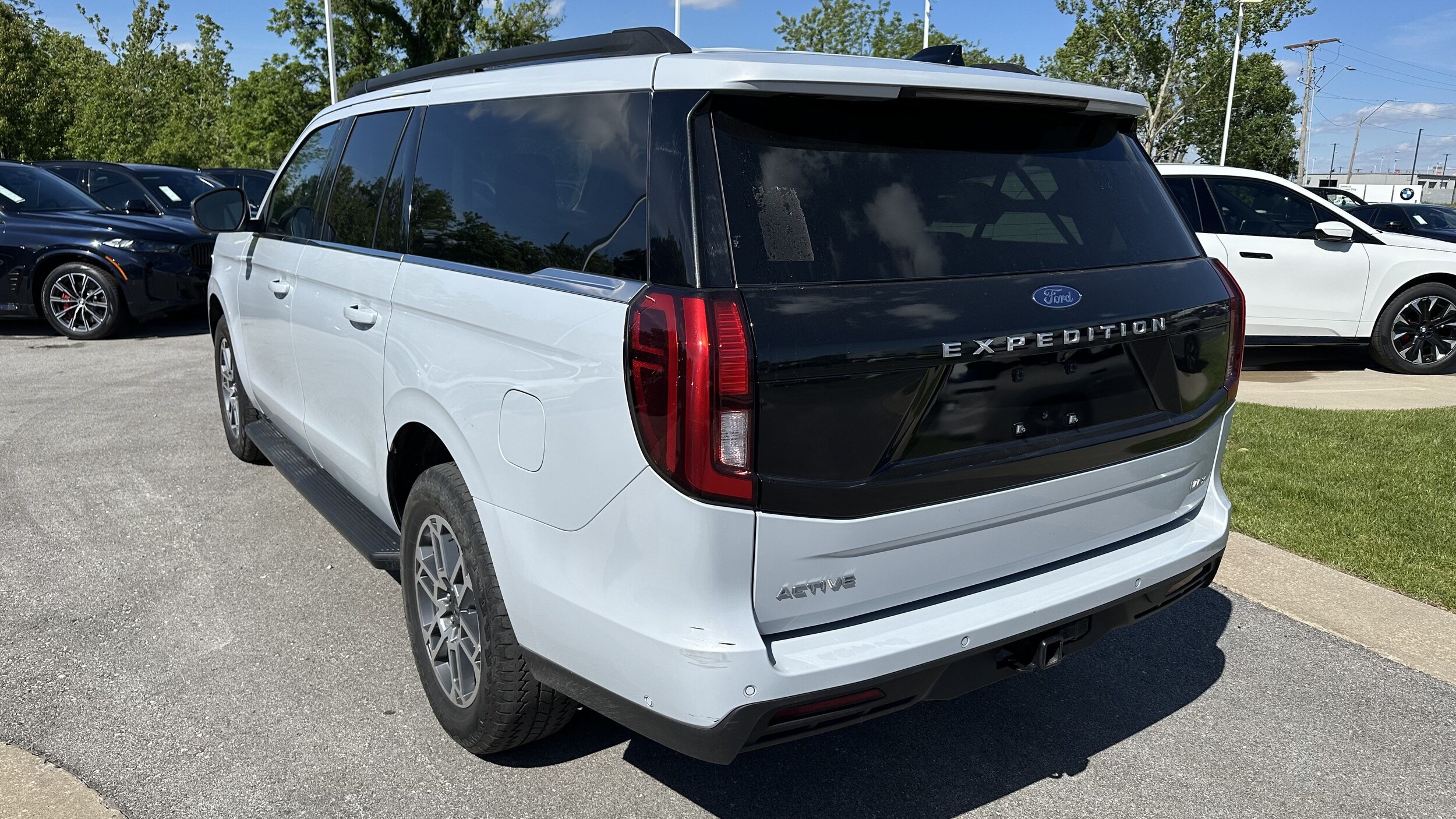 Ford Expedition Max Active 4x4