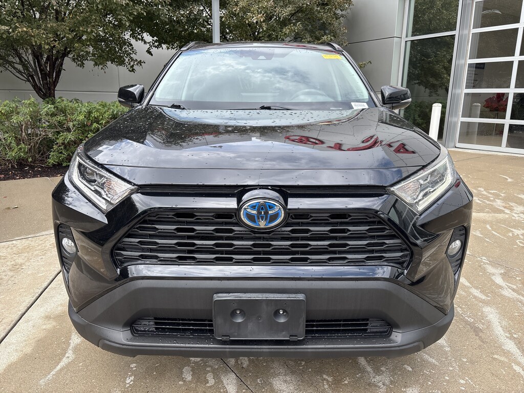 Used 2020 Toyota RAV4 Hybrid XLE SUV