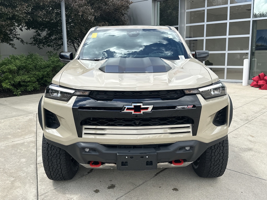 Used 2024 Chevrolet Colorado 4WD ZR2 Pickup