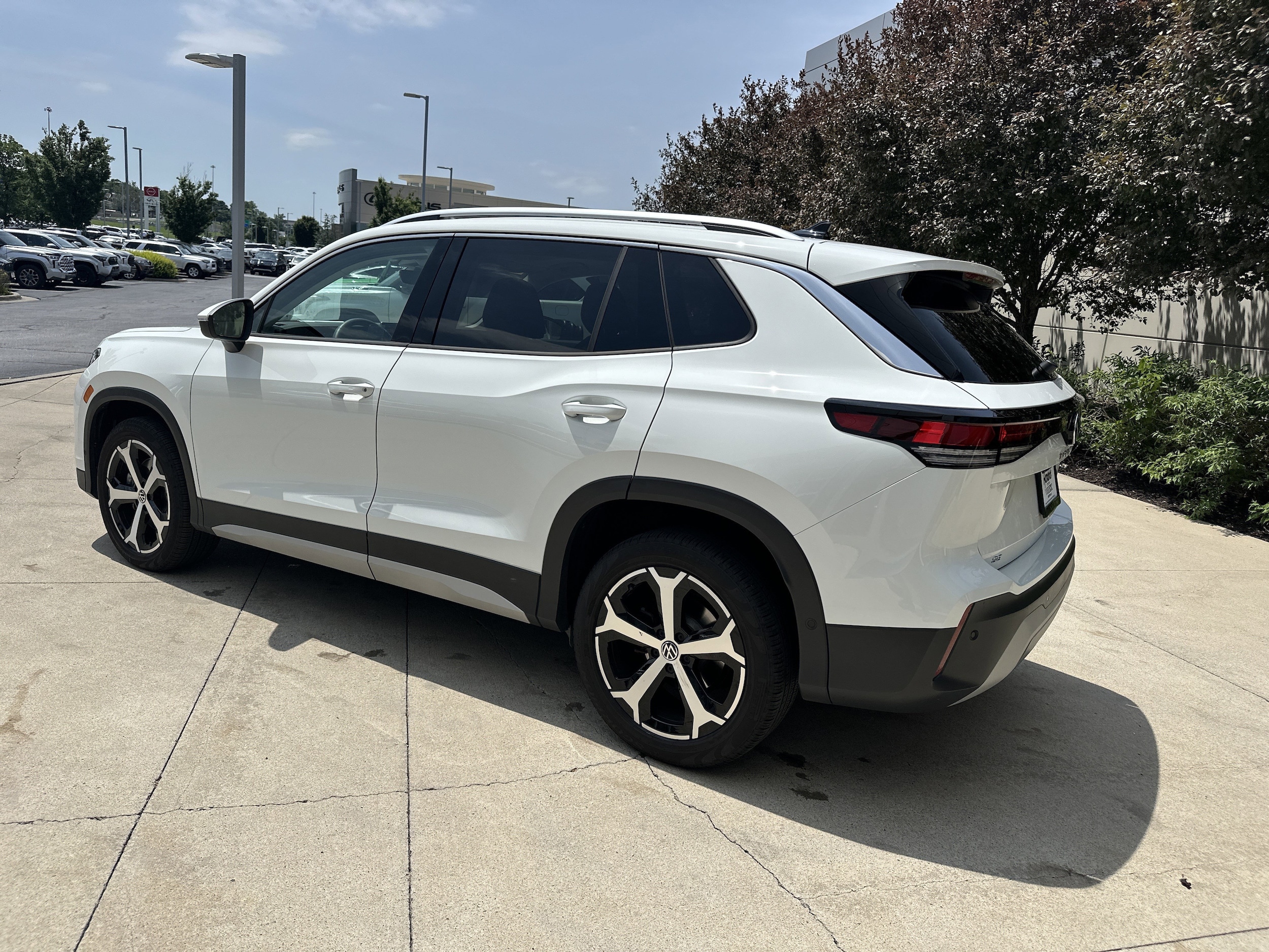 Volkswagen Tiguan SE