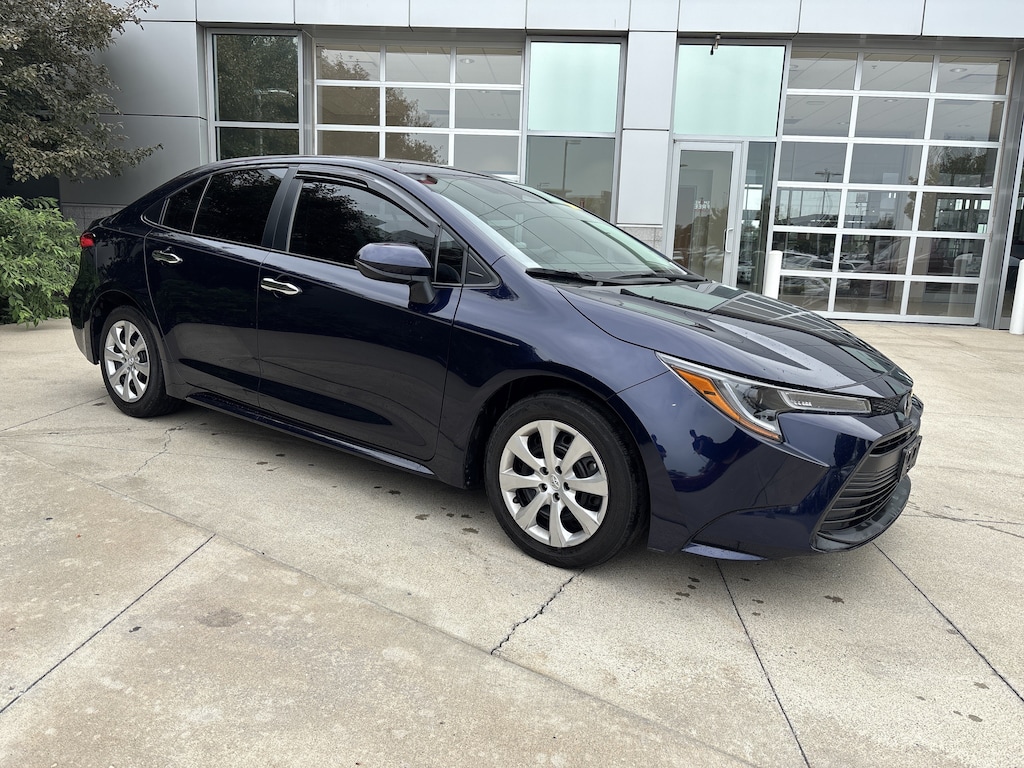 Certified 2025 Toyota Corolla LE Sedan