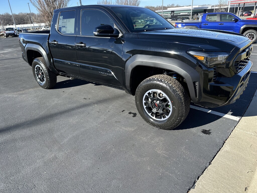 Used 2026 Toyota Tacoma 4WD TRD Off Road Pickup