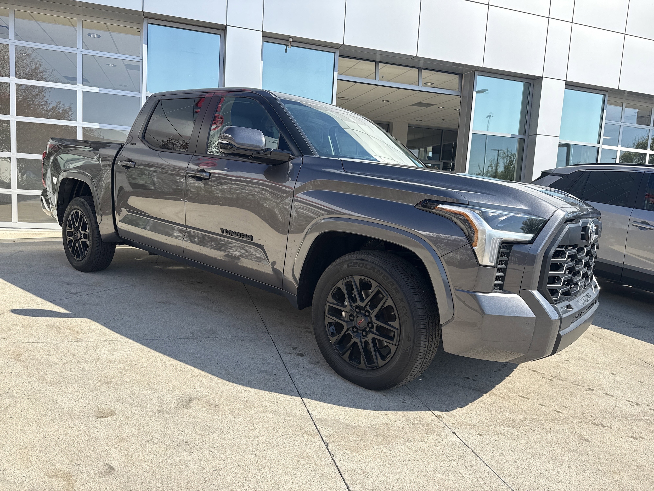 Used 2024 Toyota Tundra SR5 with VIN 5TFLA5DB7RX194226 for sale in Kansas City