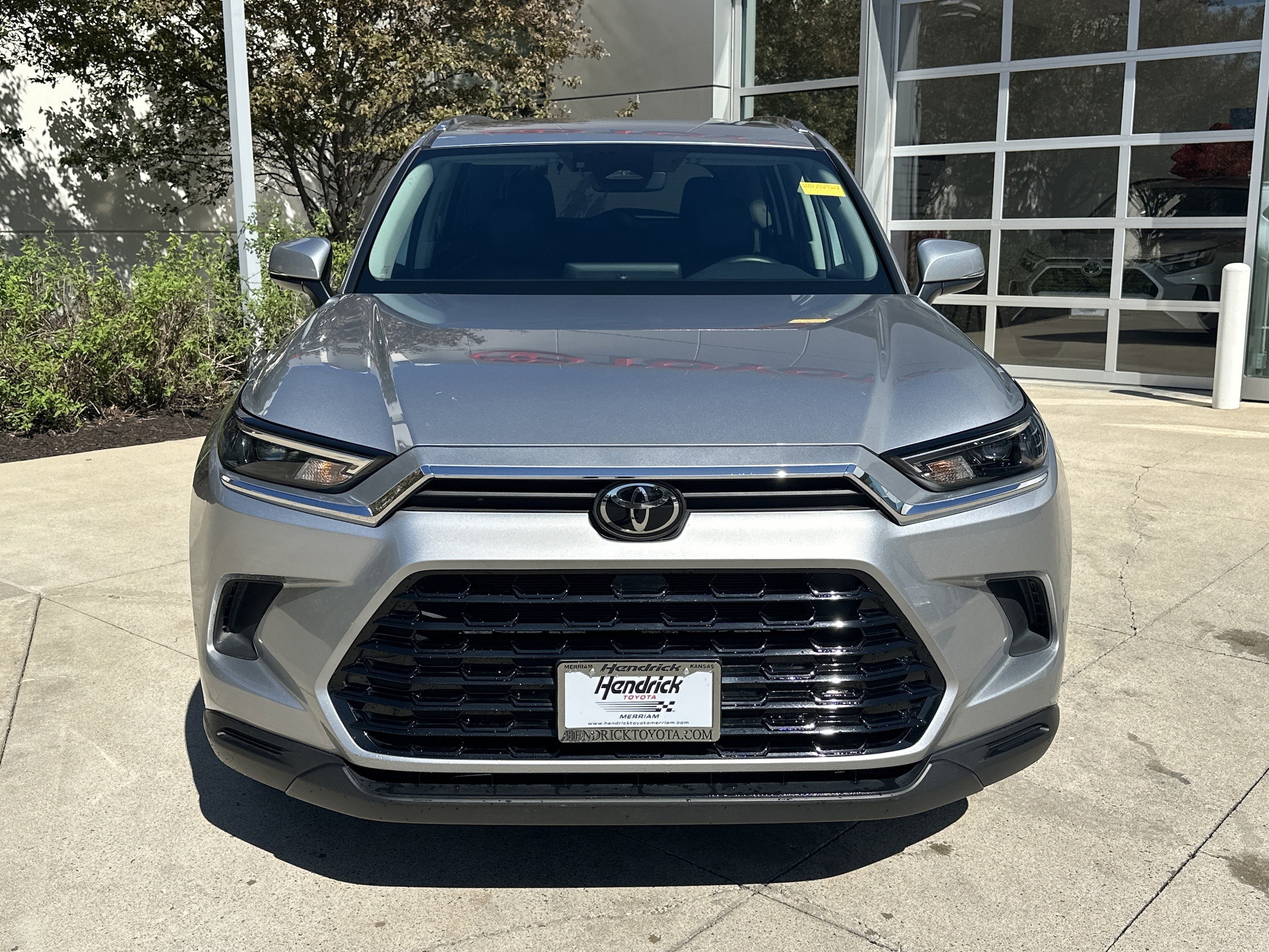 2025 Toyota Grand Highlander XLE photo 4