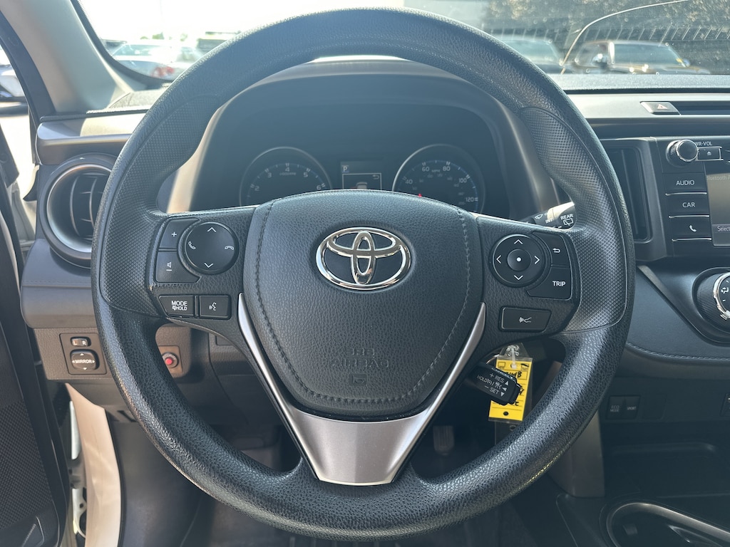 Used 2018 Toyota RAV4 LE SUV