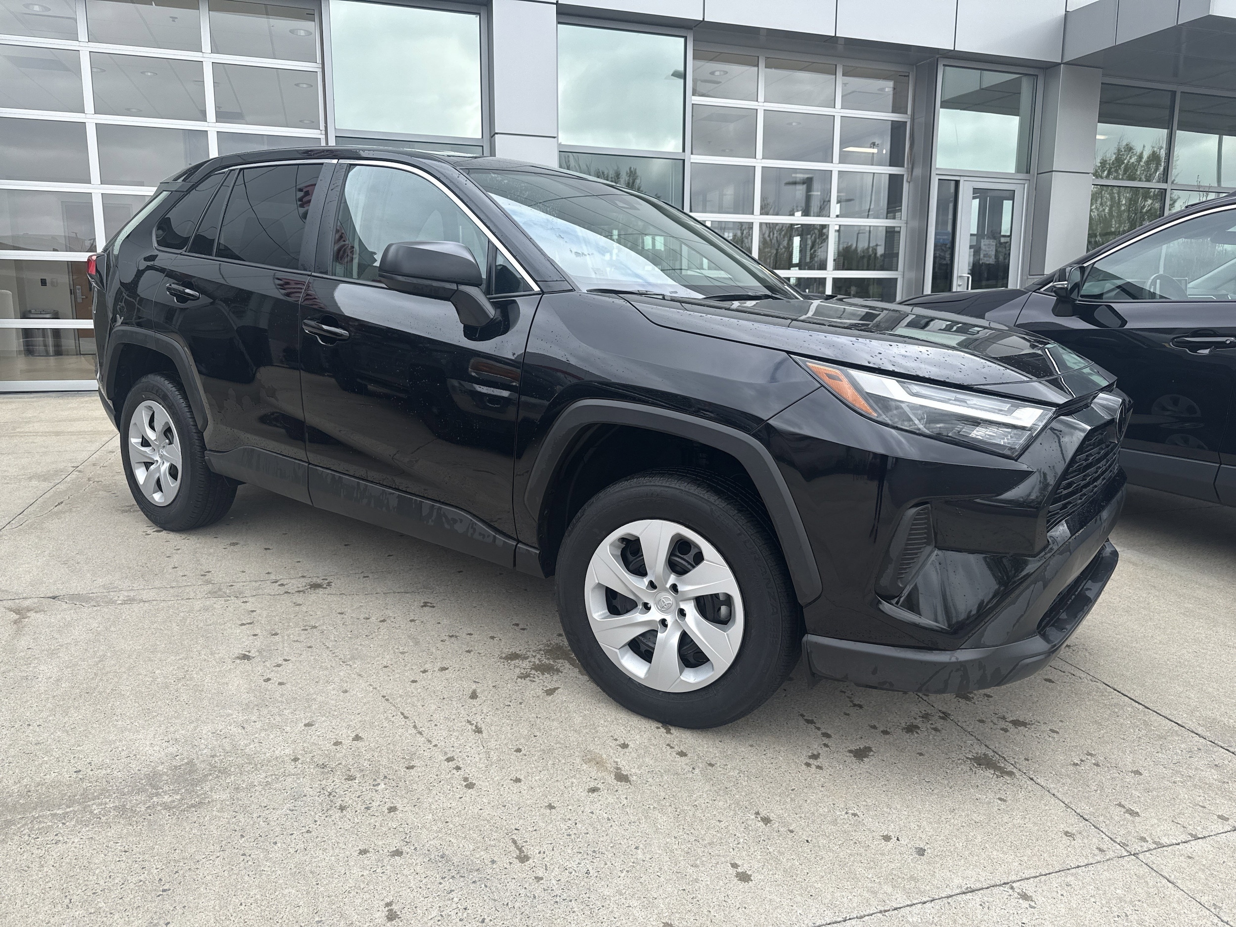 Certified 2025 Toyota RAV4 LE with VIN 2T3F1RFV4SC530471 for sale in Kansas City