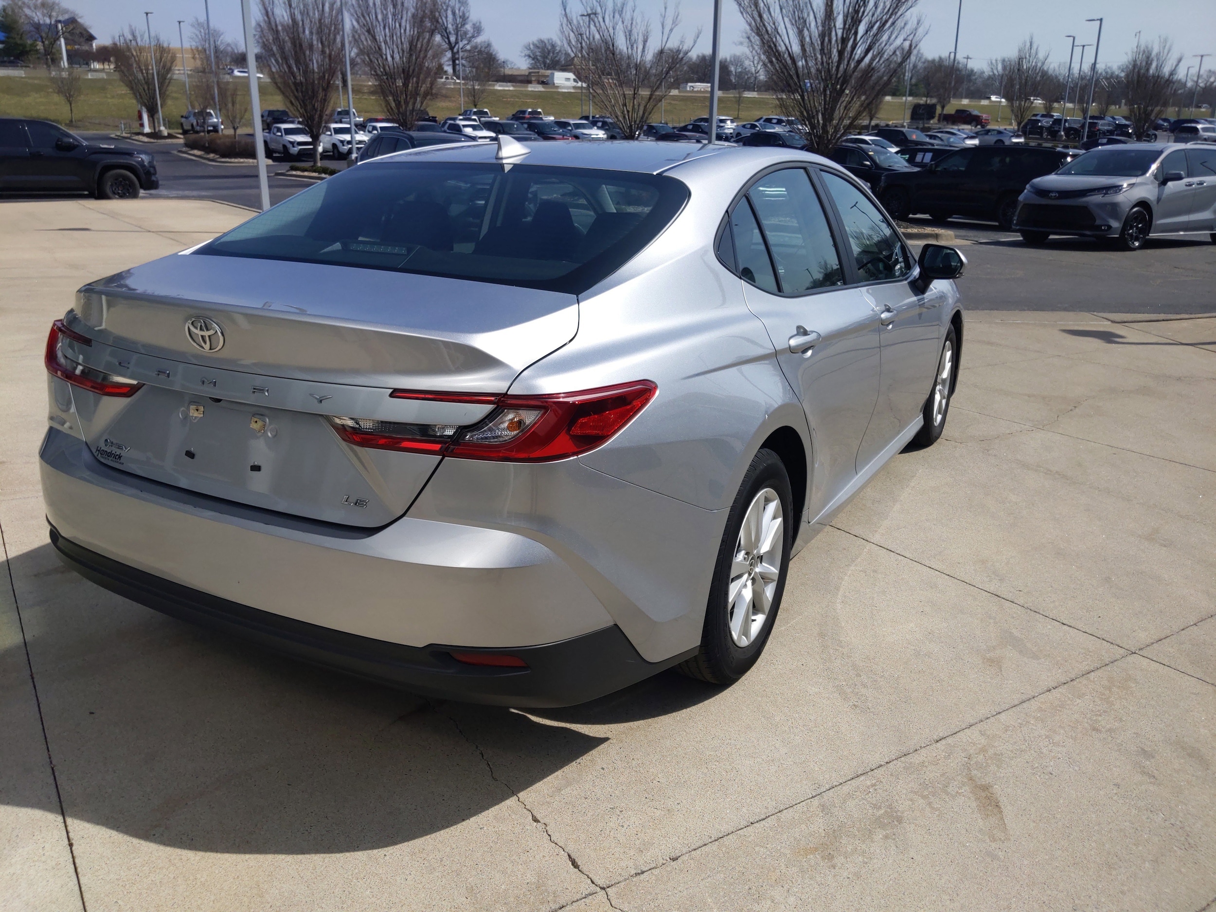 2025 Toyota Camry LE photo 5