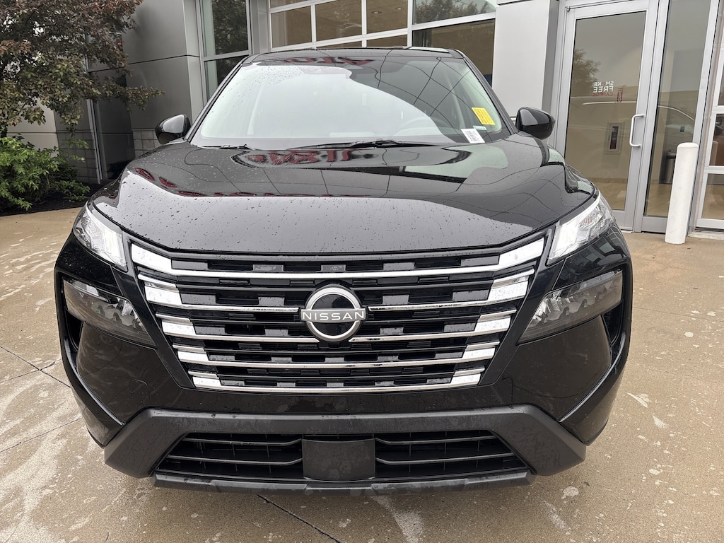 Used 2026 Nissan Rogue SV SUV