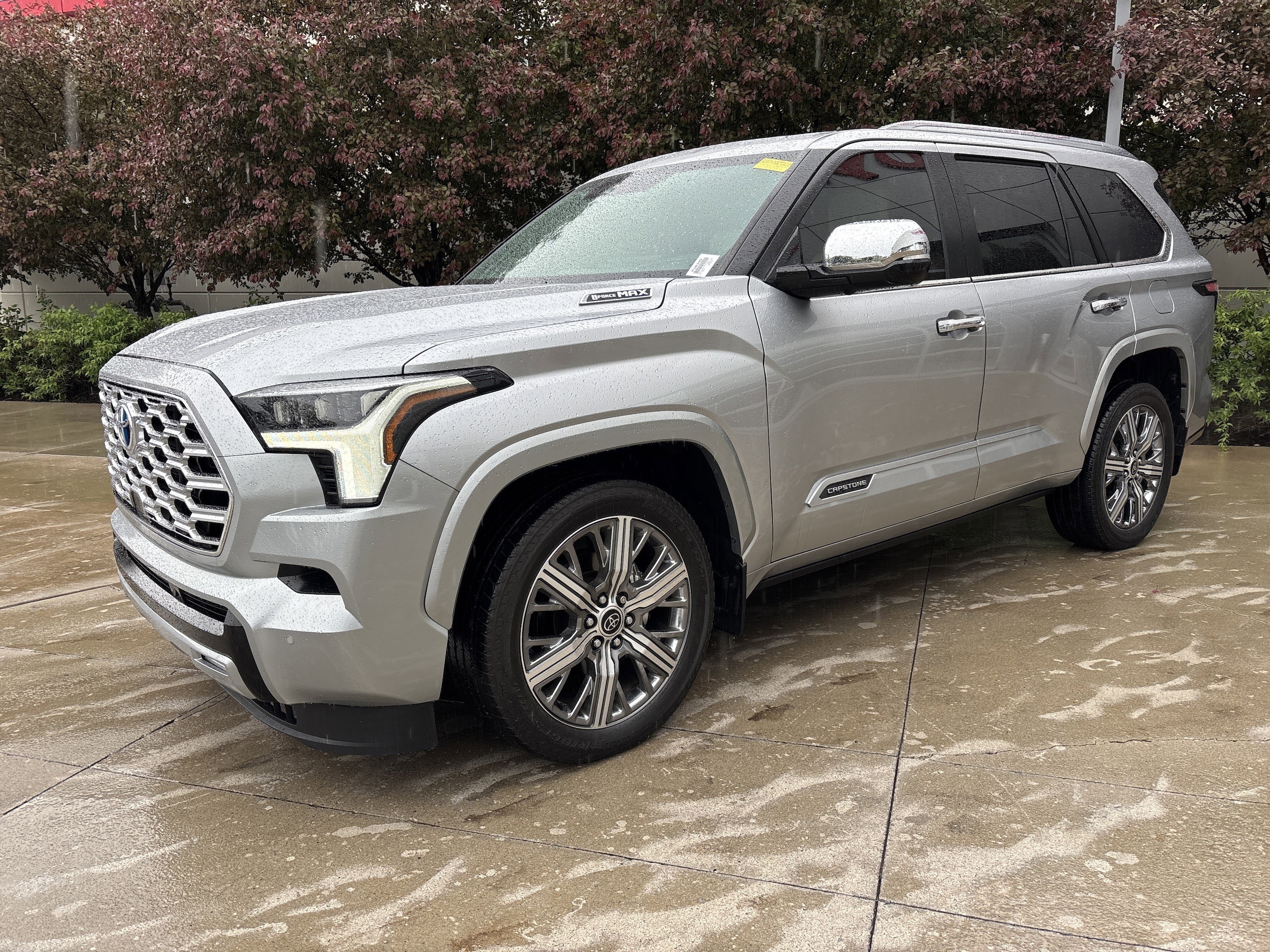 2024 Toyota Sequoia Capstone photo 2