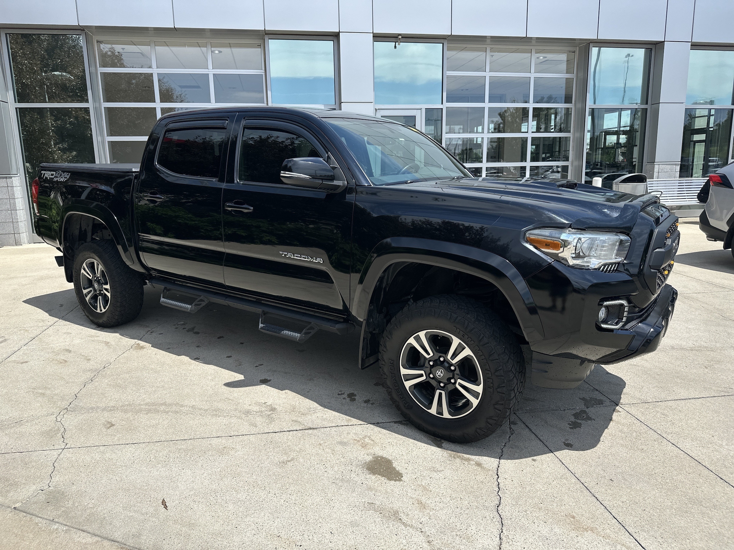 Toyota Tacoma TRD Sport